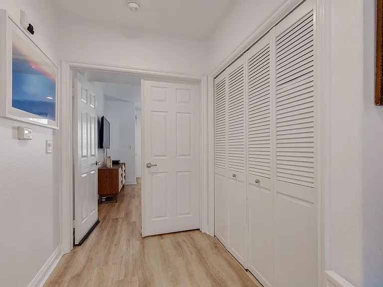 5831 Seawalk Dr #131 — Photo 18