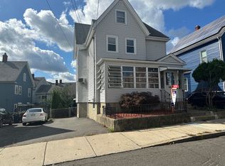 42 Warren St, Everett, MA 02149