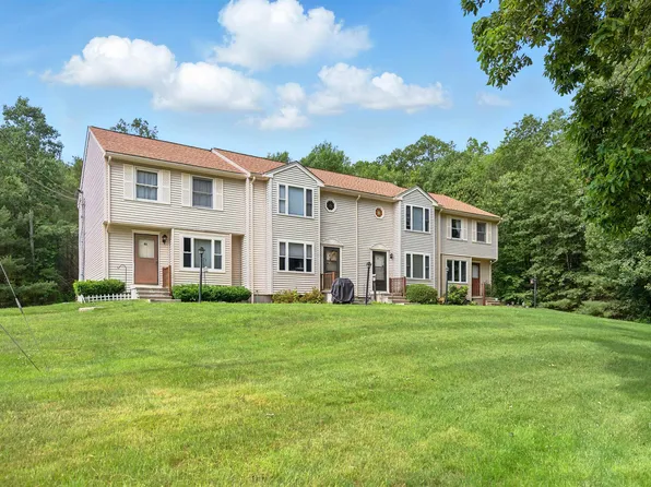 68 Forrest Street #8C, Plaistow, NH 03865