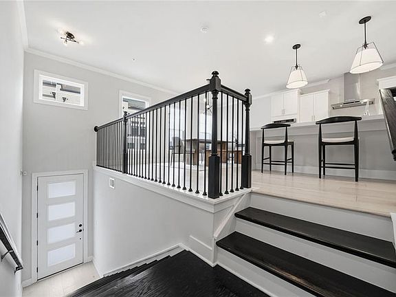 4th image of 1163 Rivard Cir NW