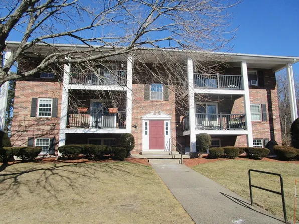 13 Walker Rd APT 1, North Andover, MA 01845