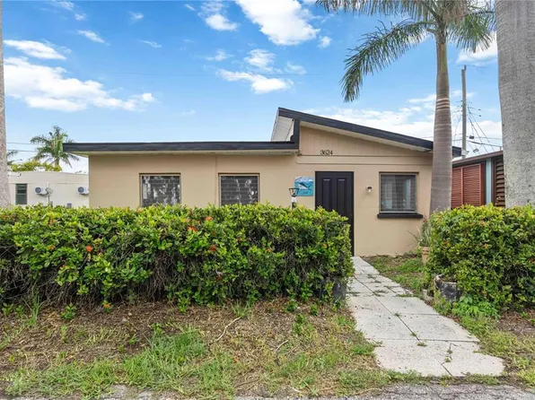 3624 115th St W, Bradenton, FL 34210