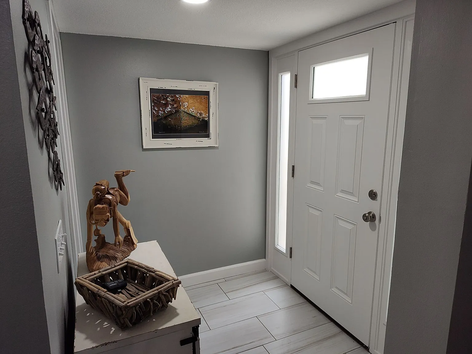 3 bed, 2.5 bath, 1821 sqft, $2,900 — Photo 2