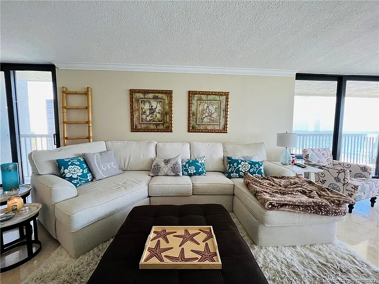 10600 S Ocean Dr #701 — Photo 25