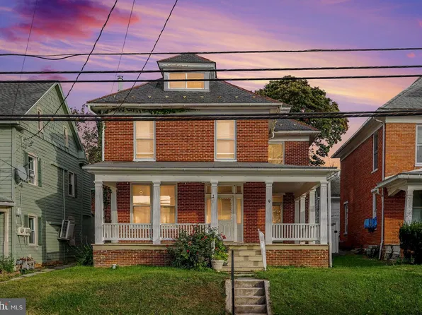 9 N Main St, Loganville, PA 17342
