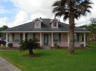 3869 Karen Dr, Addis, LA 70710
