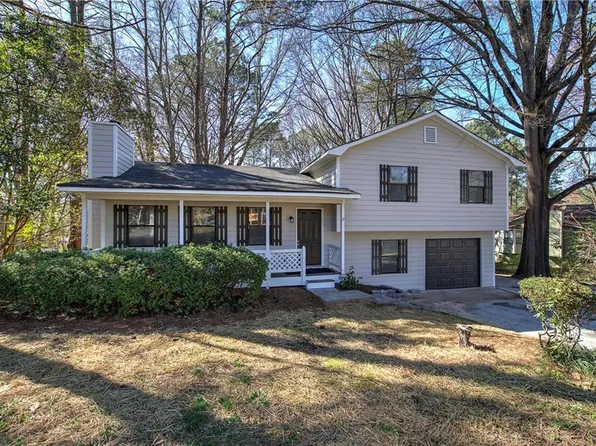 3184 Pinto Dr, Acworth, GA 30127