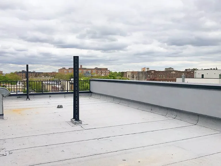 2901 Snyder Ave #3B — Photo 9