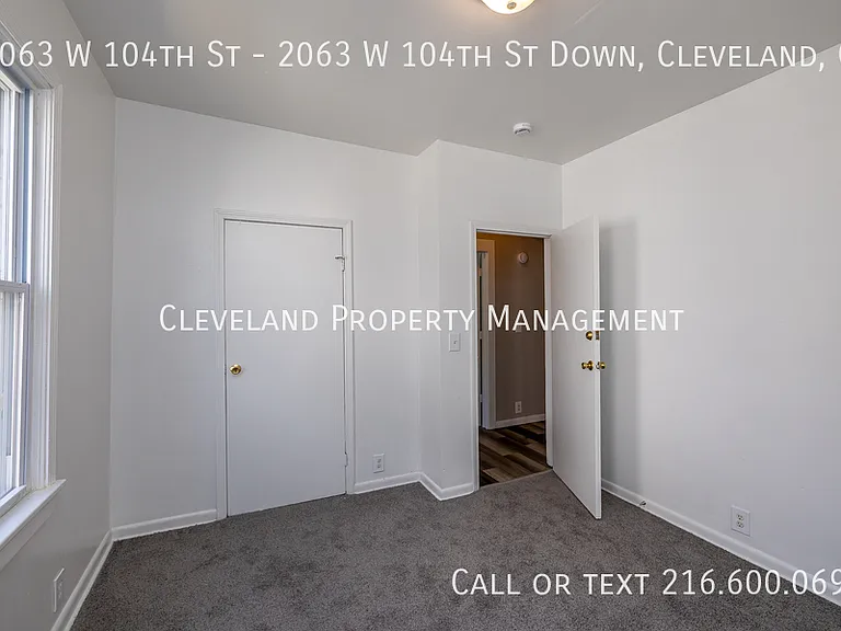 2063 W 104th St #2063 W 104TH ST DOWN — Photo 20