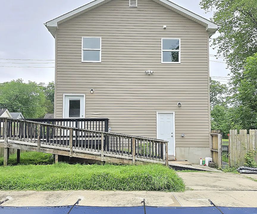 1st image of 12910 9th St #B