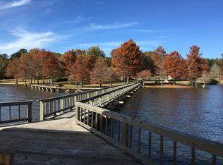 979 Village Dr, Zwolle, LA 71486