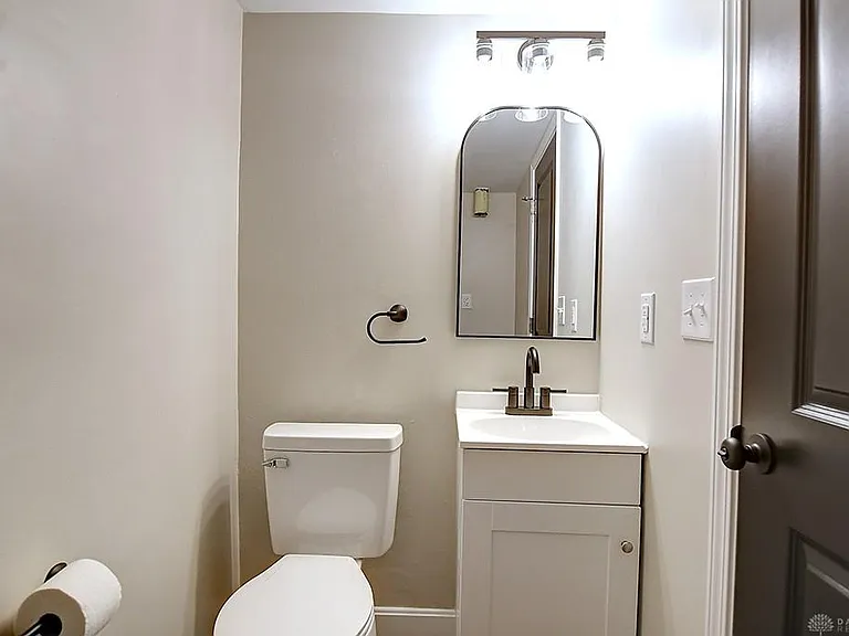 306 Chadwick Pl — Photo 12