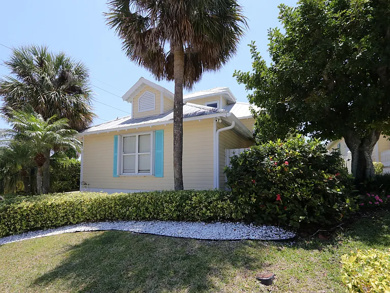 400 Seaside Ln — Photo 31