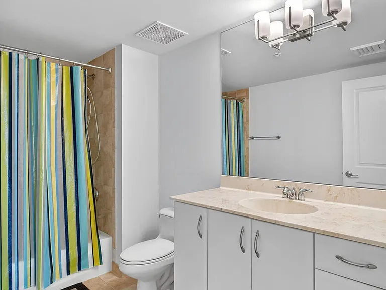 403 S Sapodilla Ave #307 — Photo 33