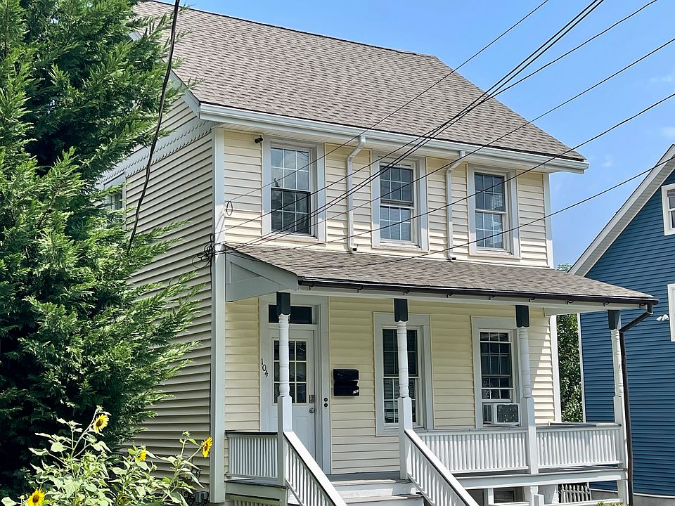 104 Jackson Ave Nyack front of home with covered porch
