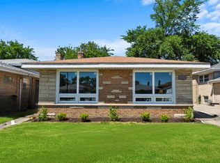 3820 W Touhy Ave, Lincolnwood, IL