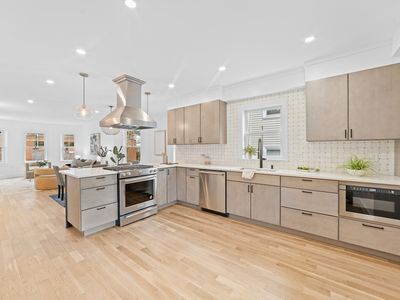 30 Windermere Rd #1, Dorchester, MA, 02125