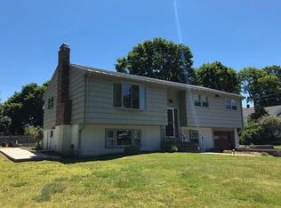 3 Pauline Dr, Natick, MA 01760