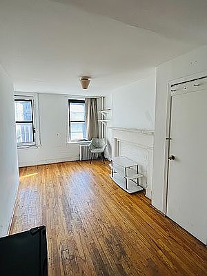 1st image of 219 Avenue A APT 2FS