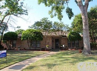 818 Green Brook Dr, Allen, TX 75002