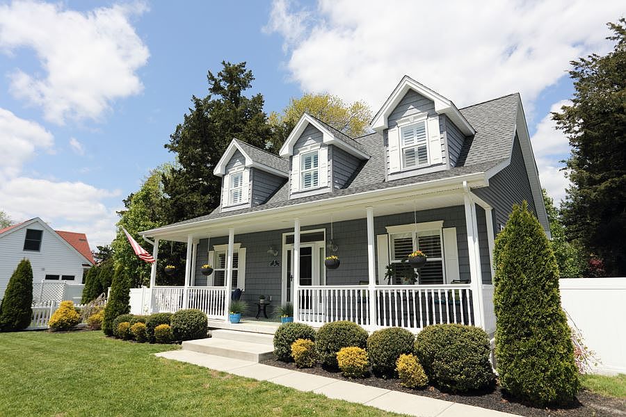 1st image of 33 Seaview Ave