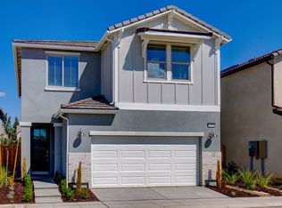 1418 E Via Dorata Way, Fresno, CA