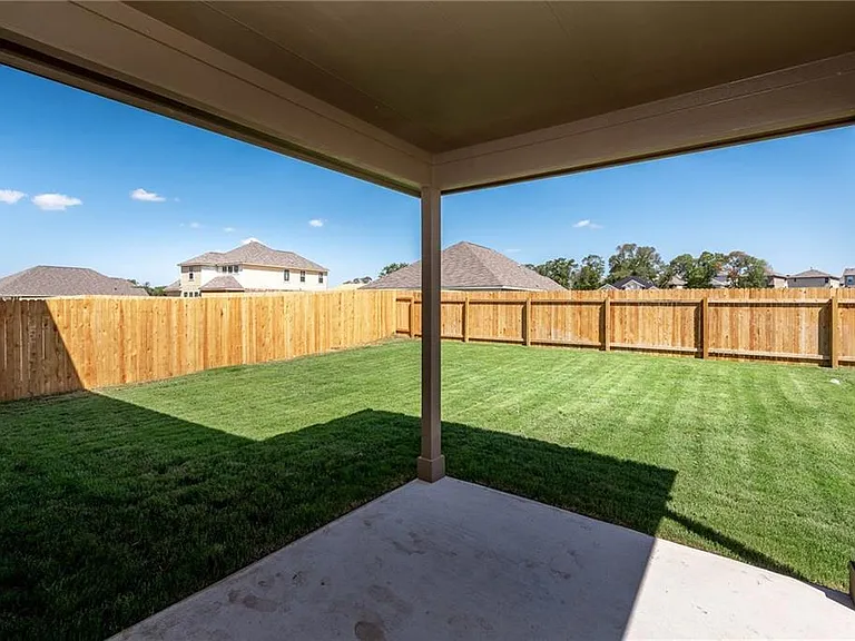 153 Brady Creek Way — Photo 32