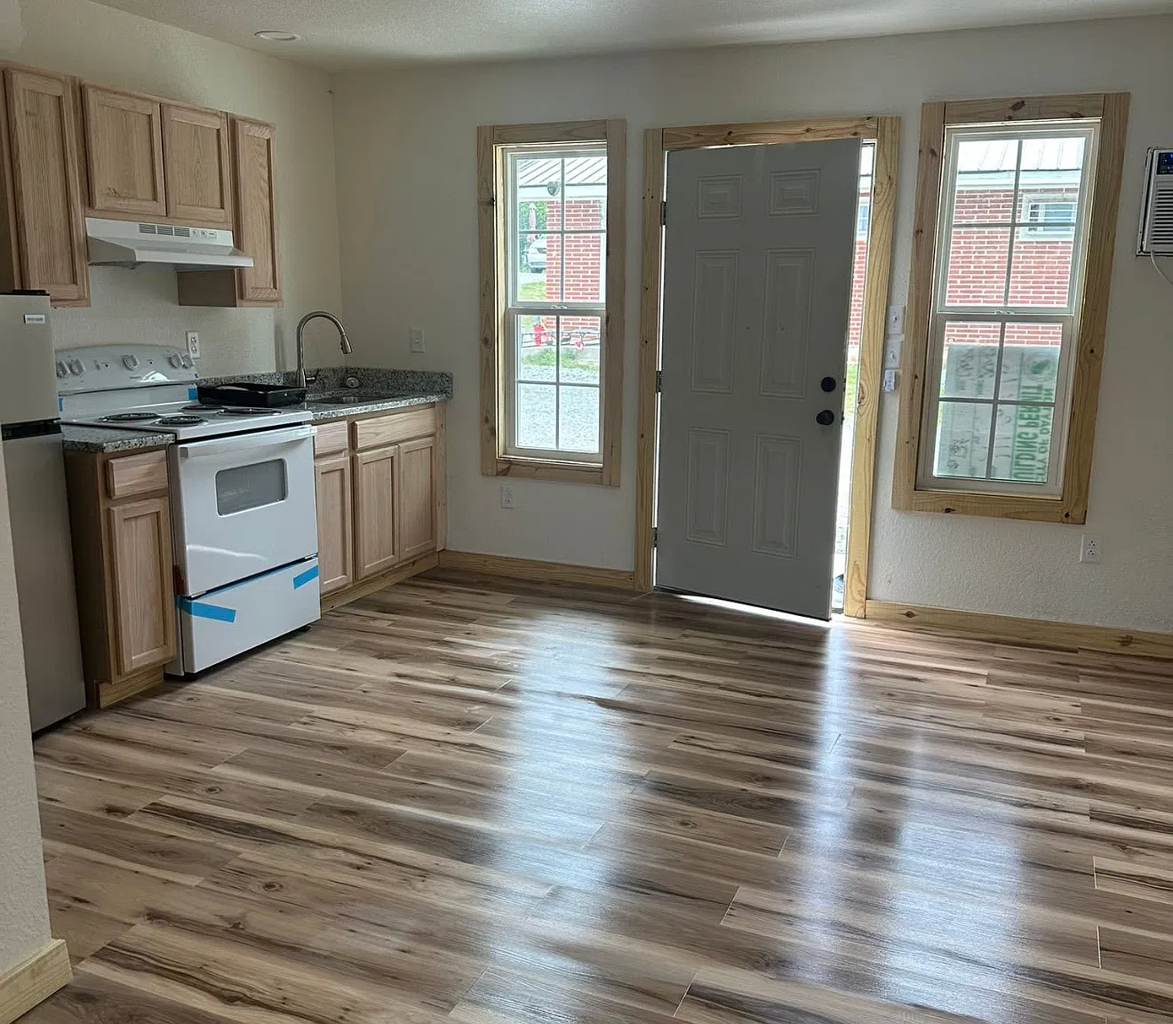 1 bed, 400 sqft, $850 — Photo 2