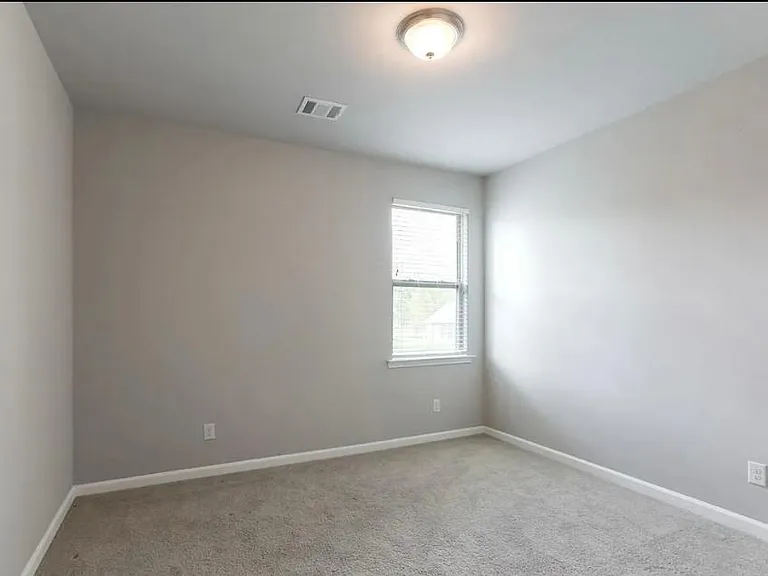 39394 Legacy Lake Dr — Photo 5