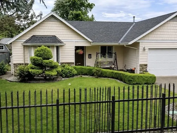 217 SE 90th Ave, Portland, OR 97216