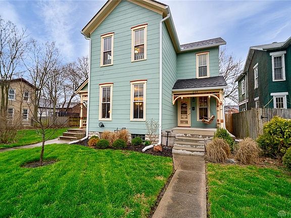 3rd image of 2121 E 5th St