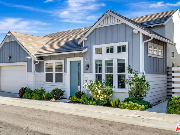 25118 Orange Ln, Canyon Country, CA 91387