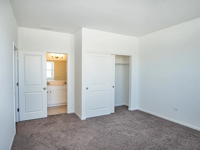 4283 Chelsea Manor Cir #4283 — Photo 3
