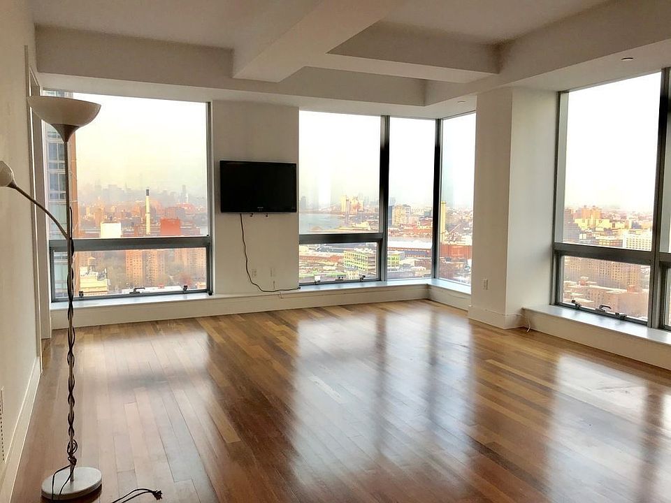 1st image of 150 Myrtle Ave 2701 #2701
