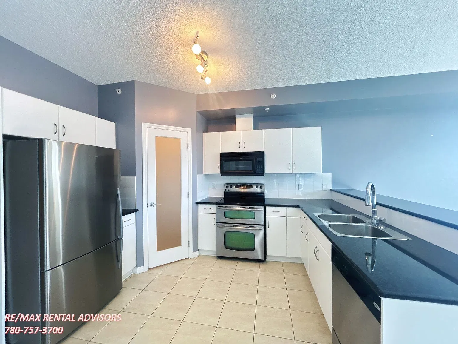 #704 10504 99 Avenue Northwest — Photo 3