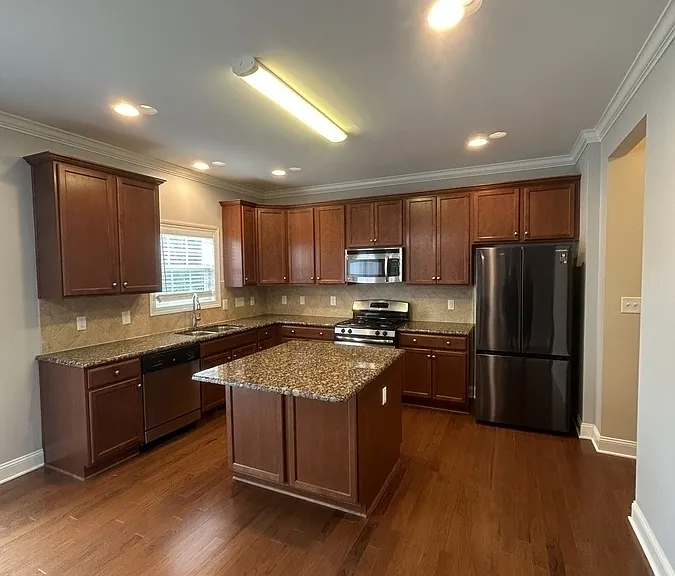 1005 Brintons Mill Ln — Photo 7