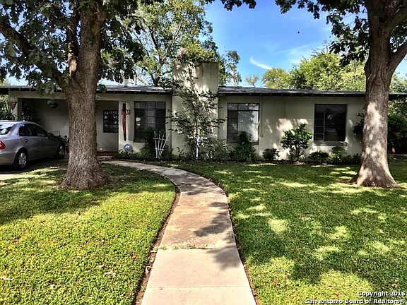2nd image of 315 Senisa Dr