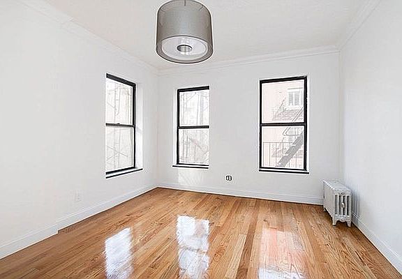 4th image of 34 Downing St APT 8