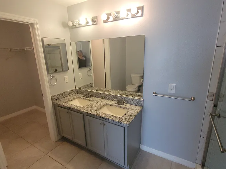 4654 Caverns Dr — Photo 14