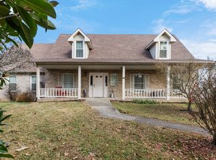 3710 Marthas Chapel Rd, Cunningham, TN 37052