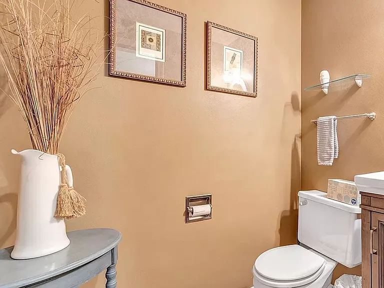 2230 Cathedral Forest Dr — Photo 18