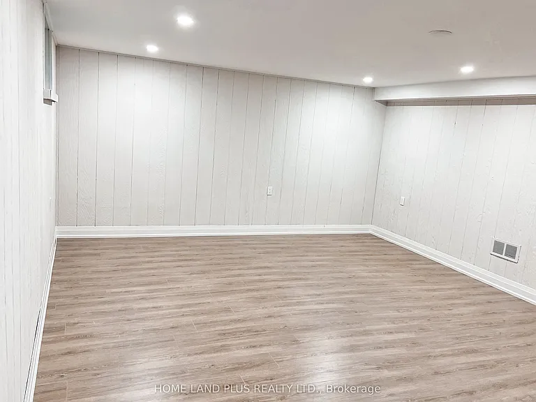 210 McKee Ave #BASEMENT — Photo 7