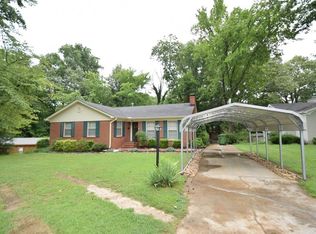 2011 Sherwood Dr, Humboldt, TN 38343
