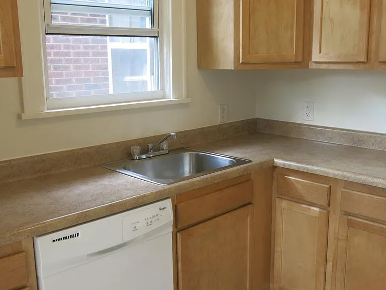 7455 Penfield Ct — Photo 4