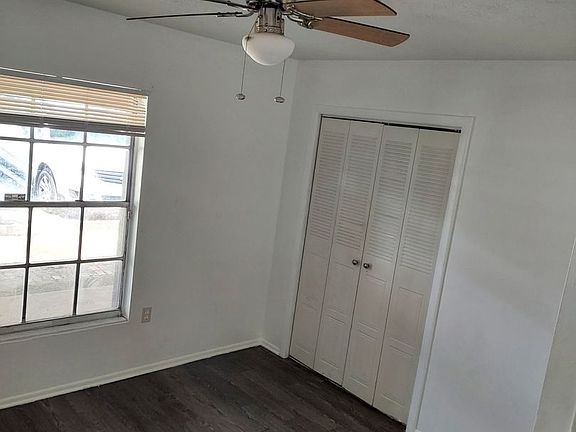 2nd image of 2103 Lowry Ave #A