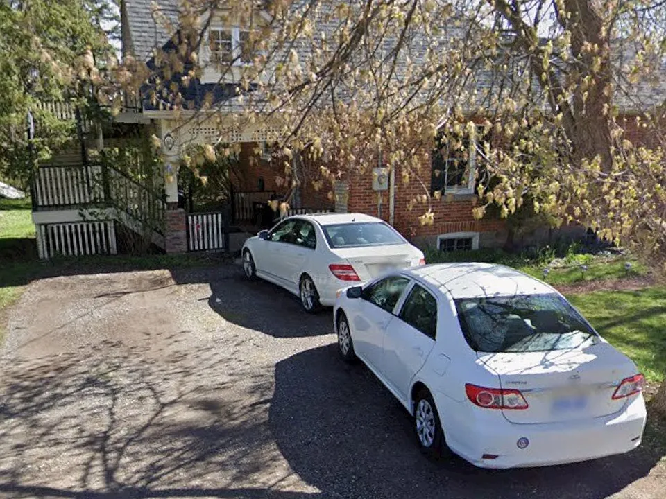 31 Sackville St