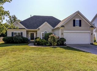 9513 Mitchell Glen Dr, Charlotte, NC 28277