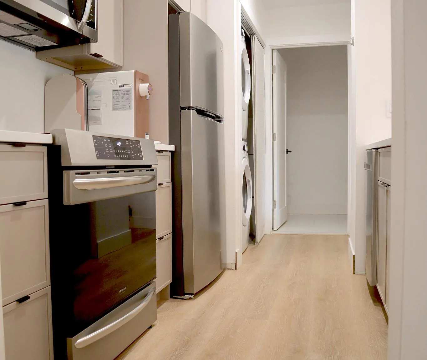 1 bed, 660 sqft, $2,100 — Photo 4
