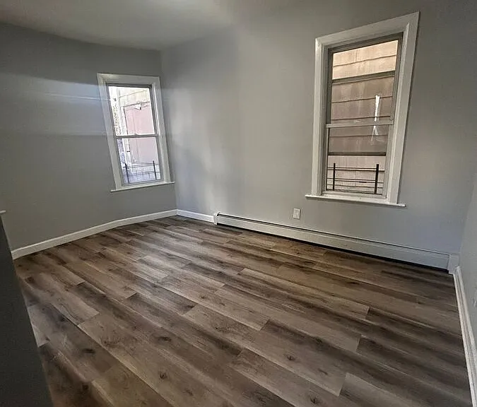 268 Woodworth Ave — Photo 1
