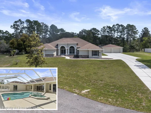 10130 Lazy Days Ct, Weeki Wachee, FL 34613